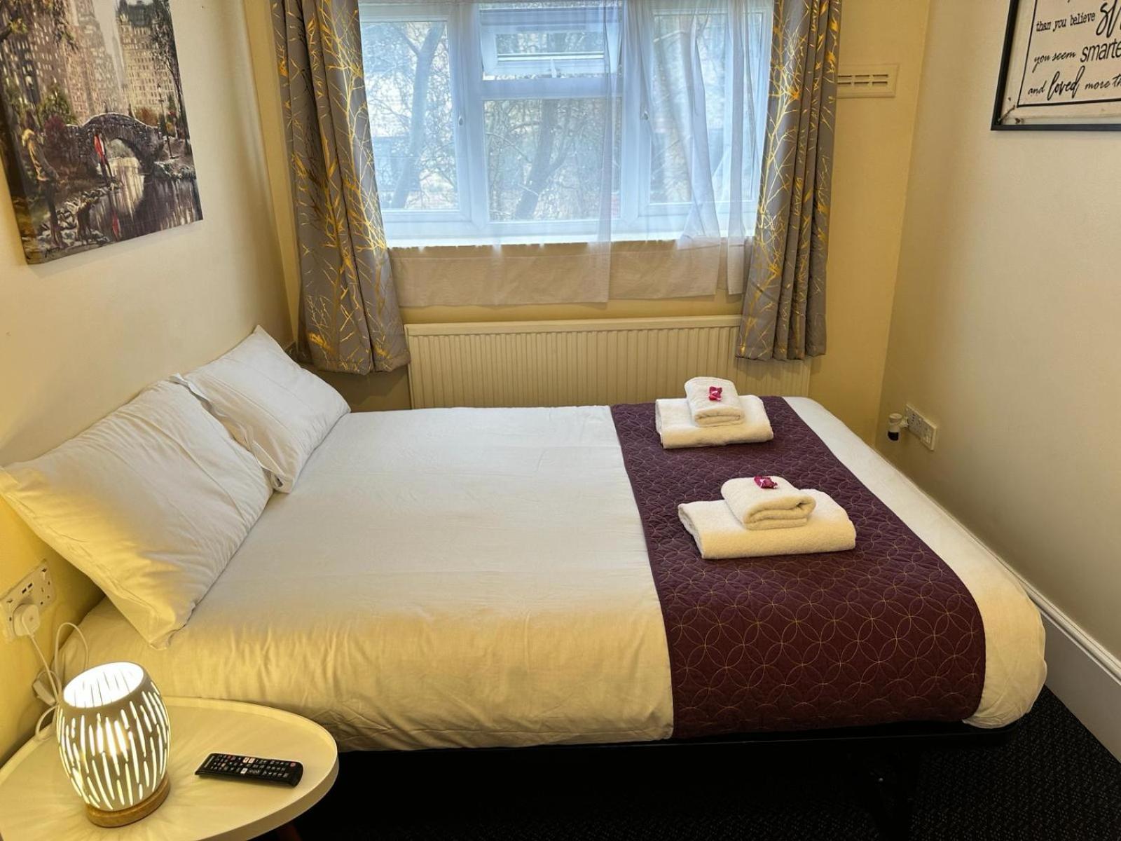 United Lodge Hotel ลอนดอน ภายนอก รูปภาพ