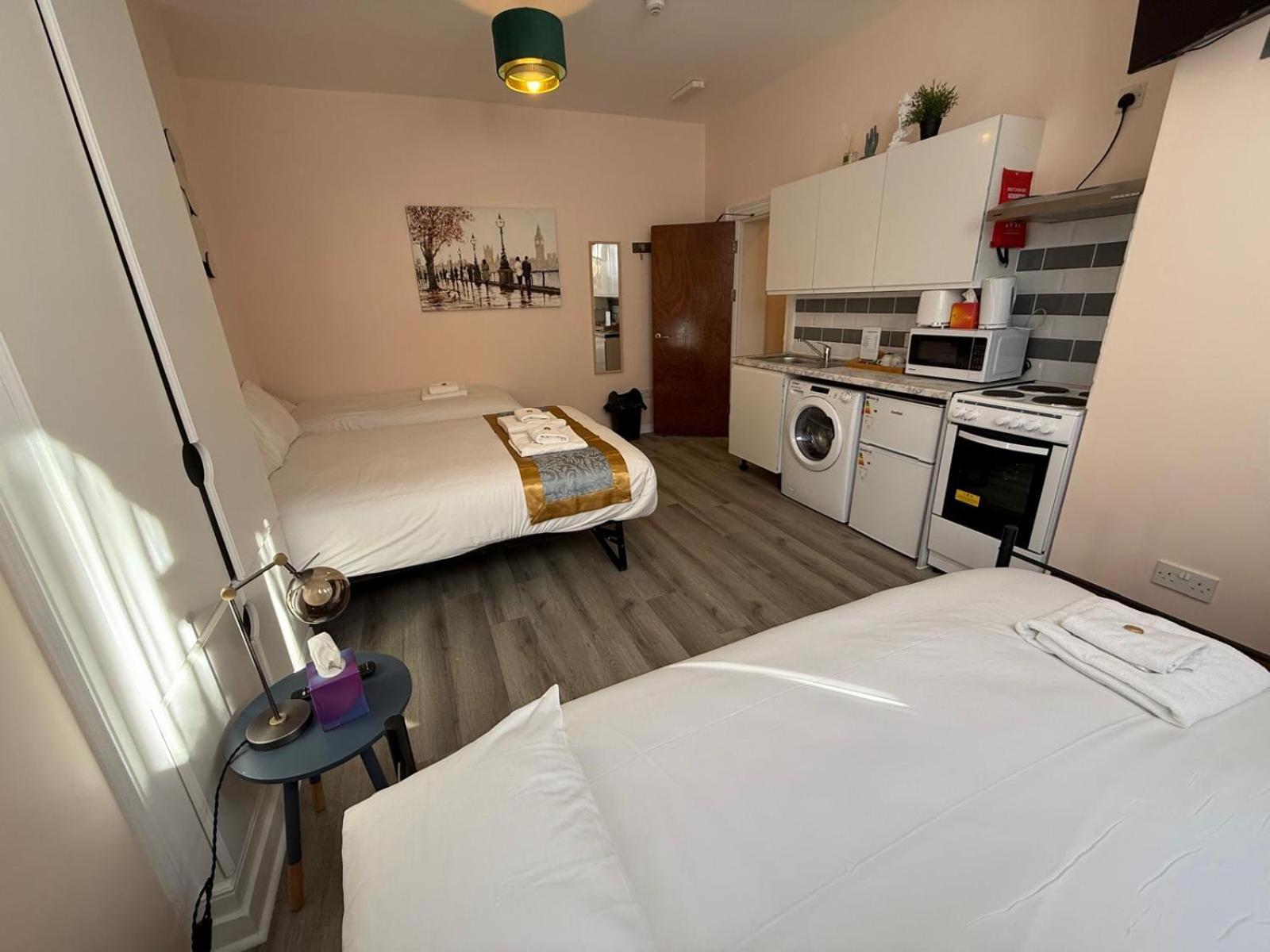 United Lodge Hotel ลอนดอน ภายนอก รูปภาพ